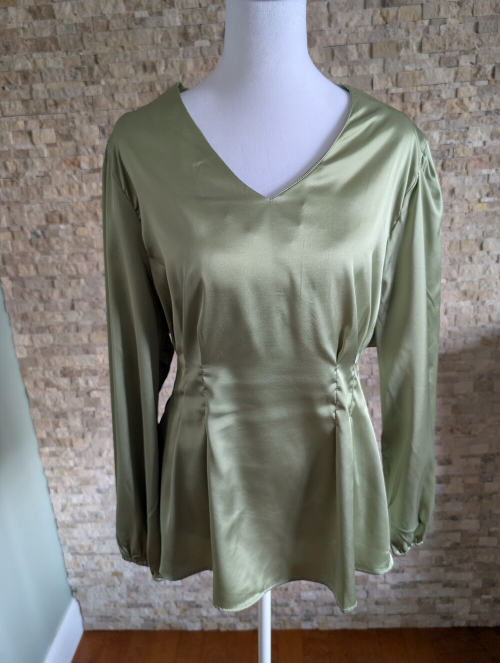 Satin Tailored Sage Green Long Sleeve V Neck Blouse Quiet Luxury Smocked Sz XXL